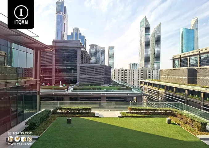 فتح شركة في دقائق مع استثمر في دبي. تعرف على الخطوات والمزايا لتسهيل دخول سوق الإمارات.